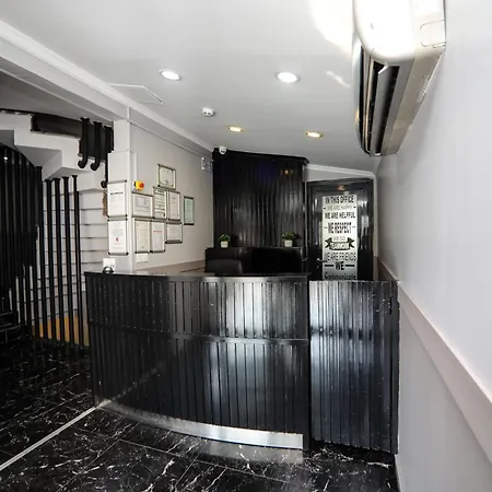 Hotel Arkem 2 2*