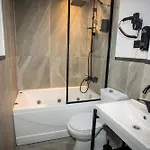 Arkem Hotel 2*