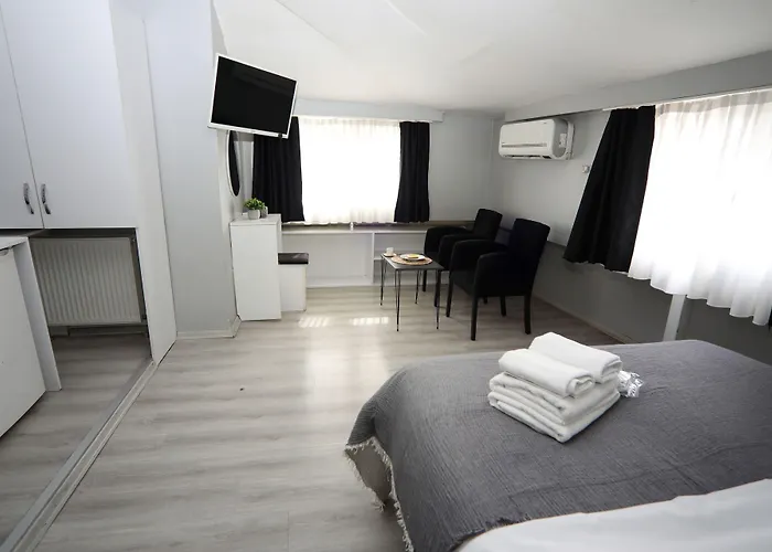 Arkem Deluxe Hotel 2*