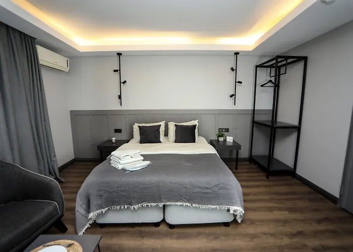 Arkem Deluxe Hotel 2*