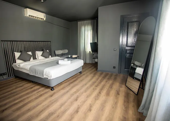 Отель Arkem Deluxe 2*